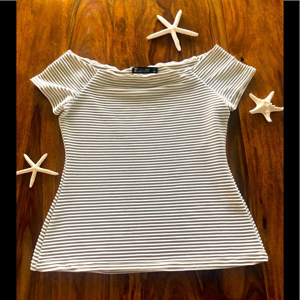 New York & Company White Striped Off-Shoulder Top